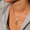 Médailles pendentifs oursin frêne rouge pi nacre blanche pierres naturelles or jaune 18 carats recyclé mineral joaillerie éthique femme bar à médailles les précieuses