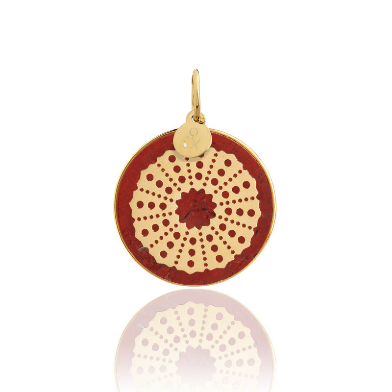 Medal pendant sea urchin red jasper natural stone 18 carat yellow gold recycled mineral women's jewelry